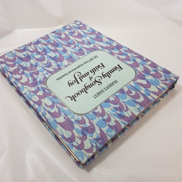 Vintage 1975 READERS DIGEST Family Songbook of Faith and Joy Piano Music Book - Picture 13 of 16